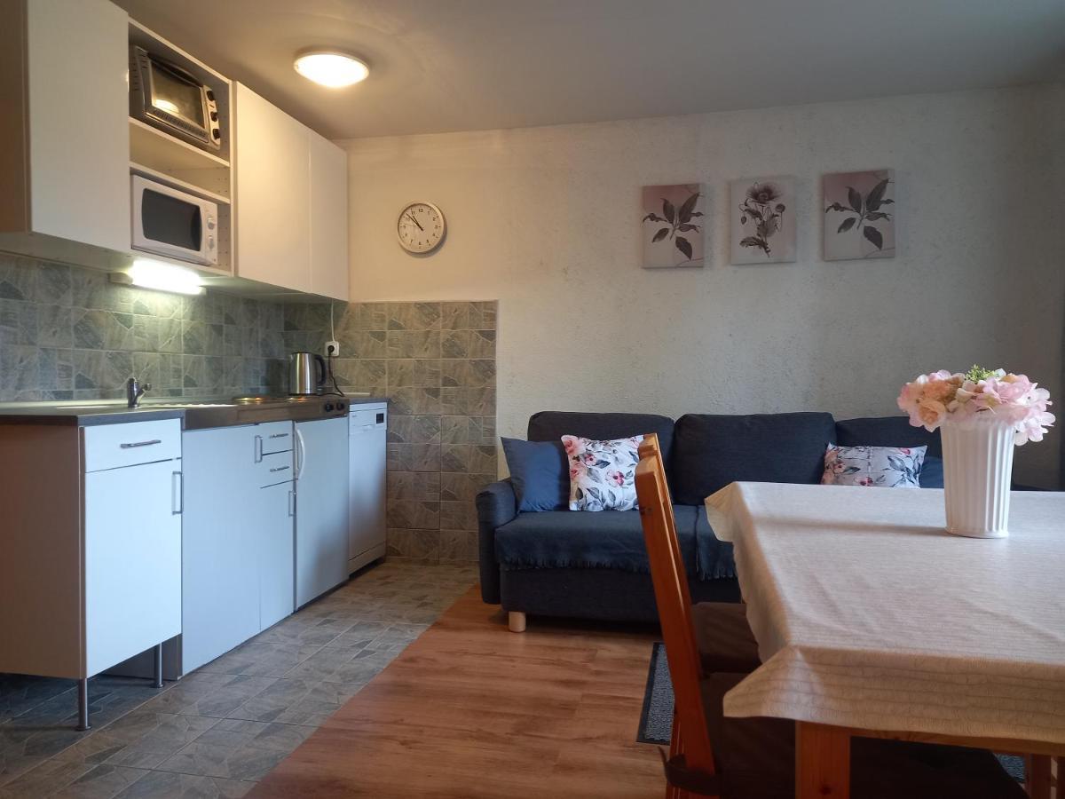 Chalupa Nela Apartmany Haj U Loucne Pod Klinovcem Loučná pod Klínovcem Eksteriør bilde